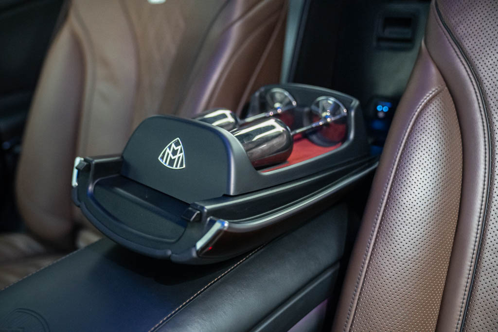 Mercedes Maybach S600