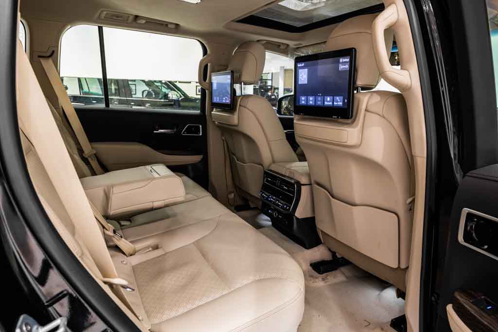 Toyota Land Cruiser LC 300