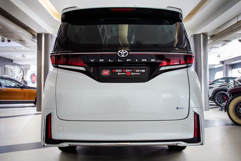 Toyota Vellfire Hi