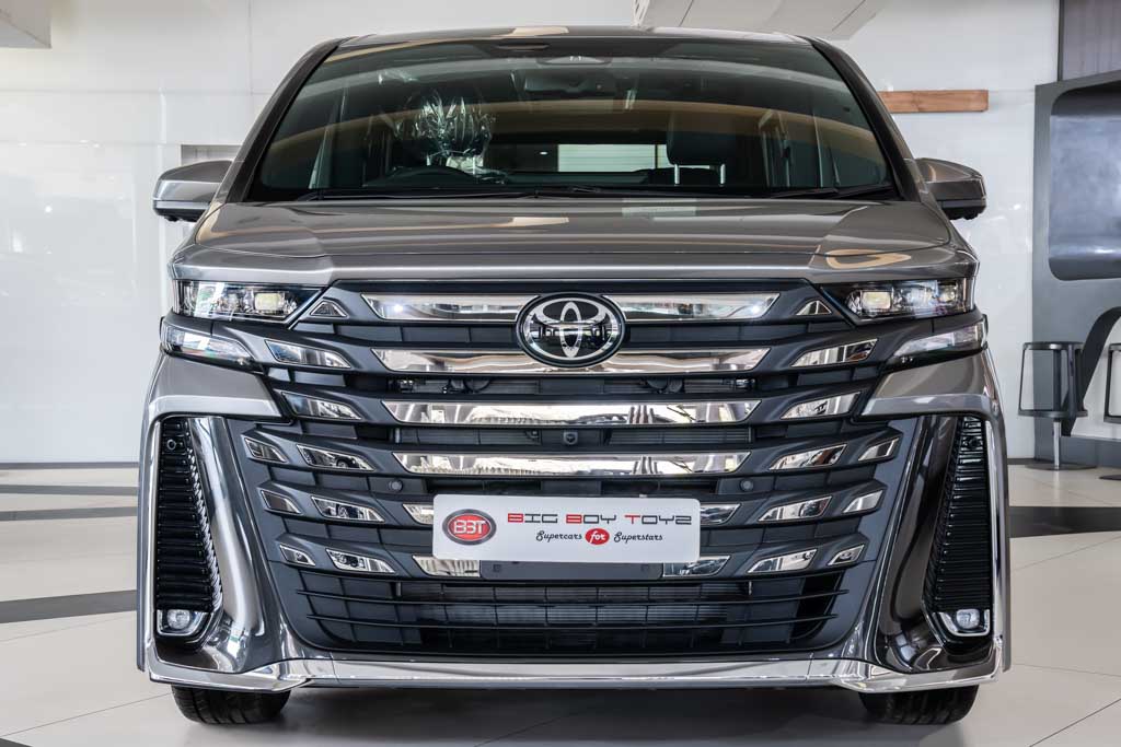 Toyota Vellfire Hi