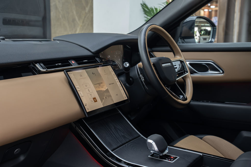 RANGE ROVER VELAR P250 SE DYNAMIC