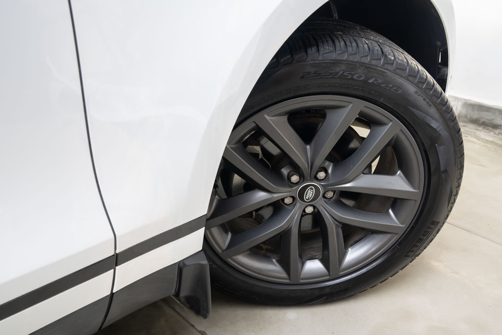 RANGE ROVER VELAR P250 SE DYNAMIC