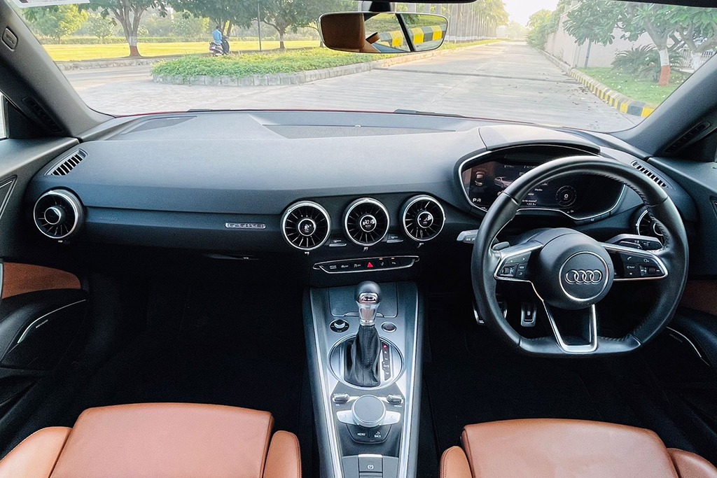 Audi TT 45 TFSI