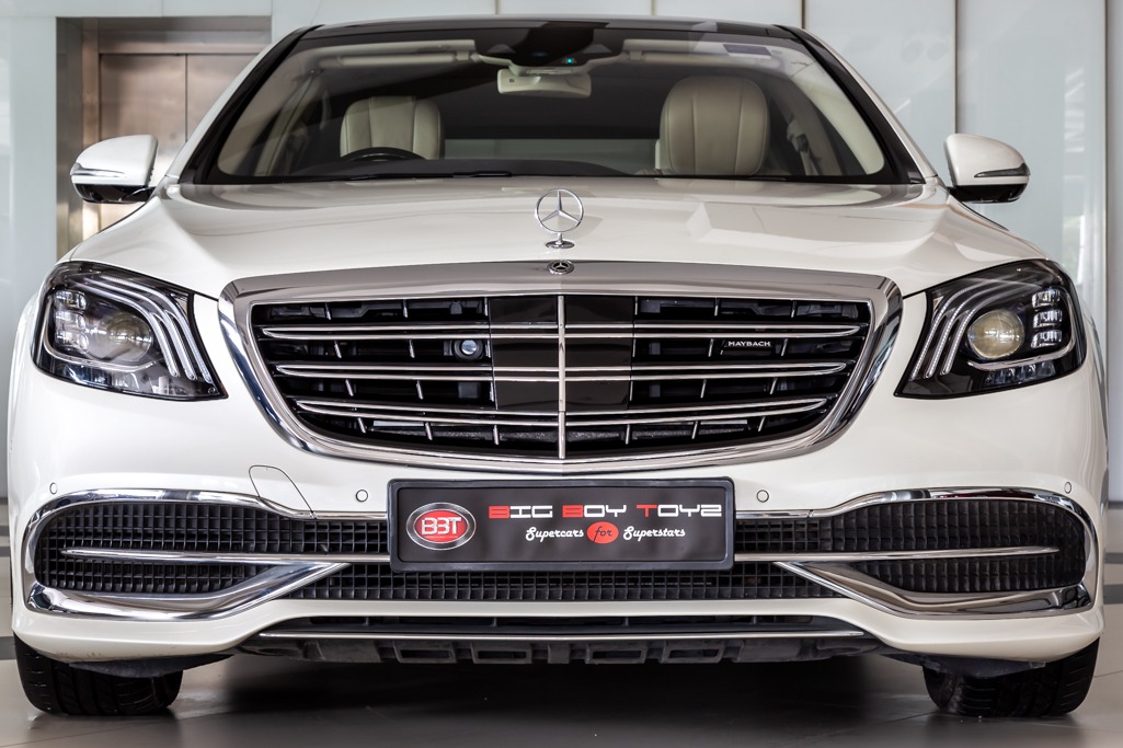 MERCEDES MAYBACH S560