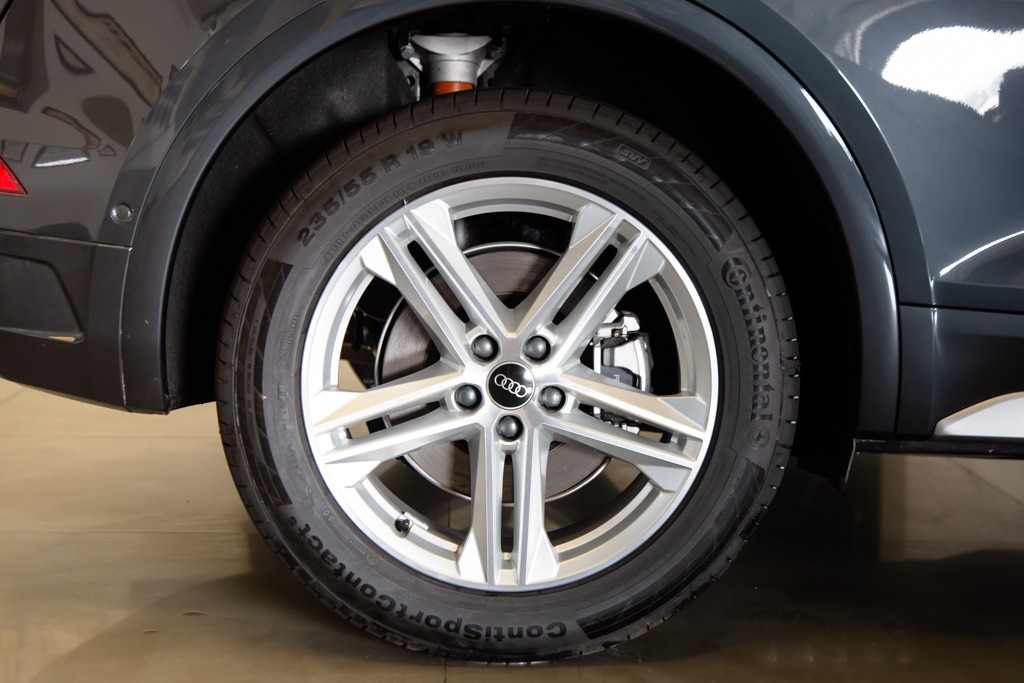 Audi Q5 Technology