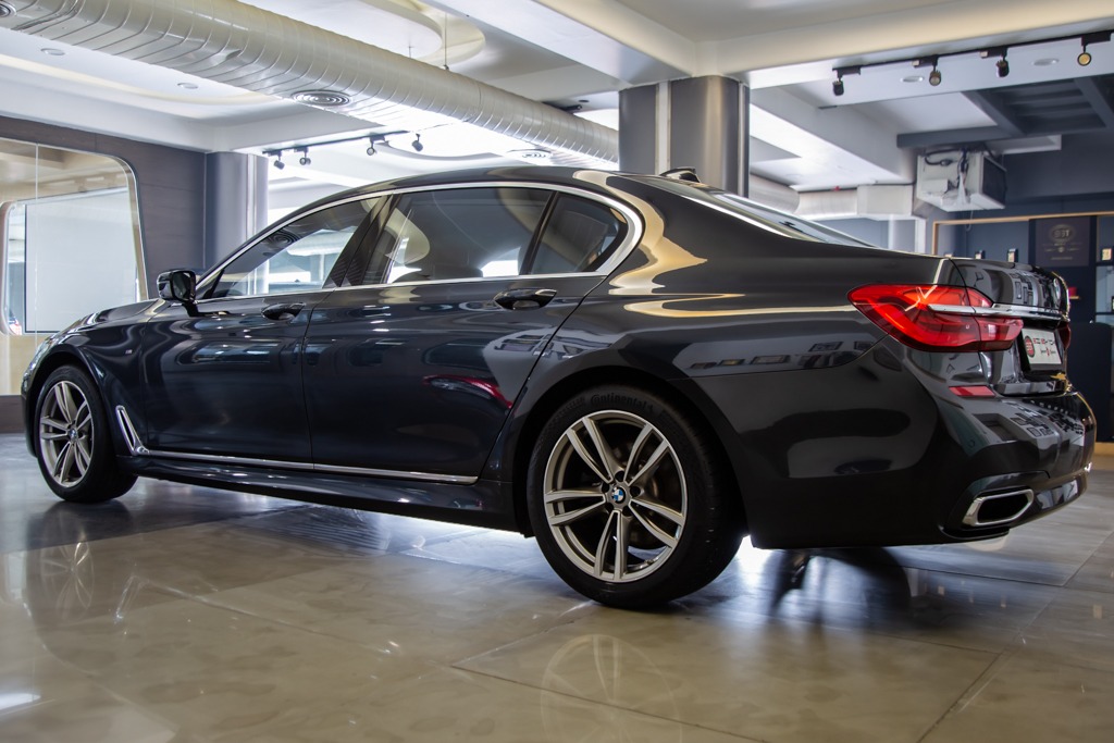 BMW 730Ld M SPORT