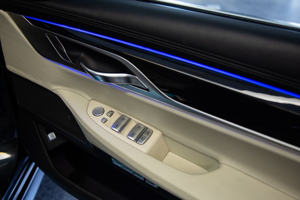 BMW 730Ld M SPORT