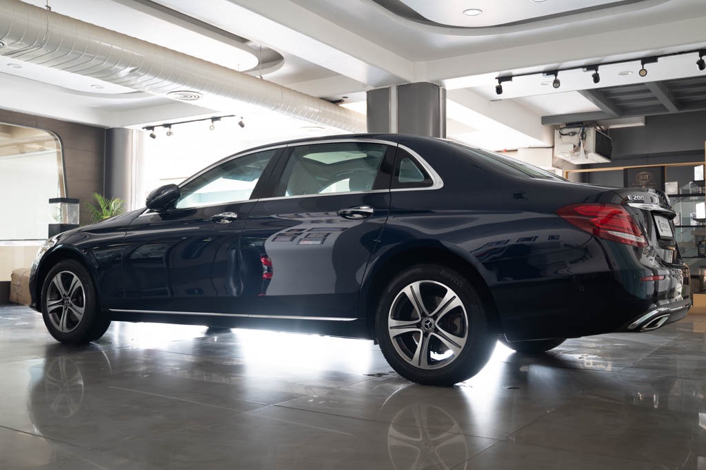 Mercedes Benz E200 Expression