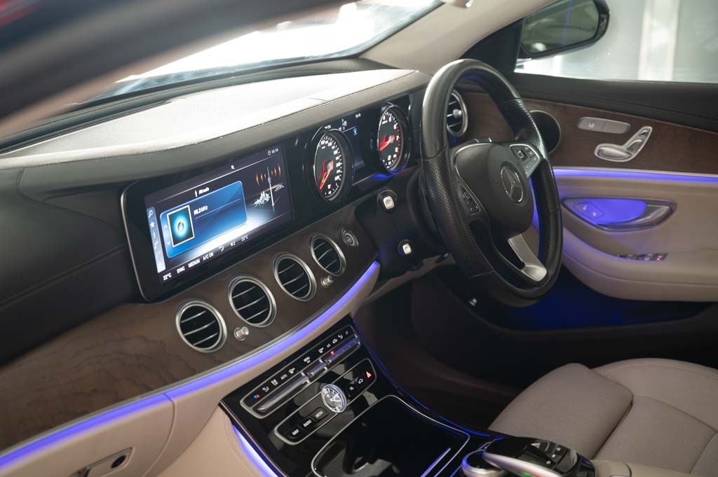 Mercedes Benz E200 Expression