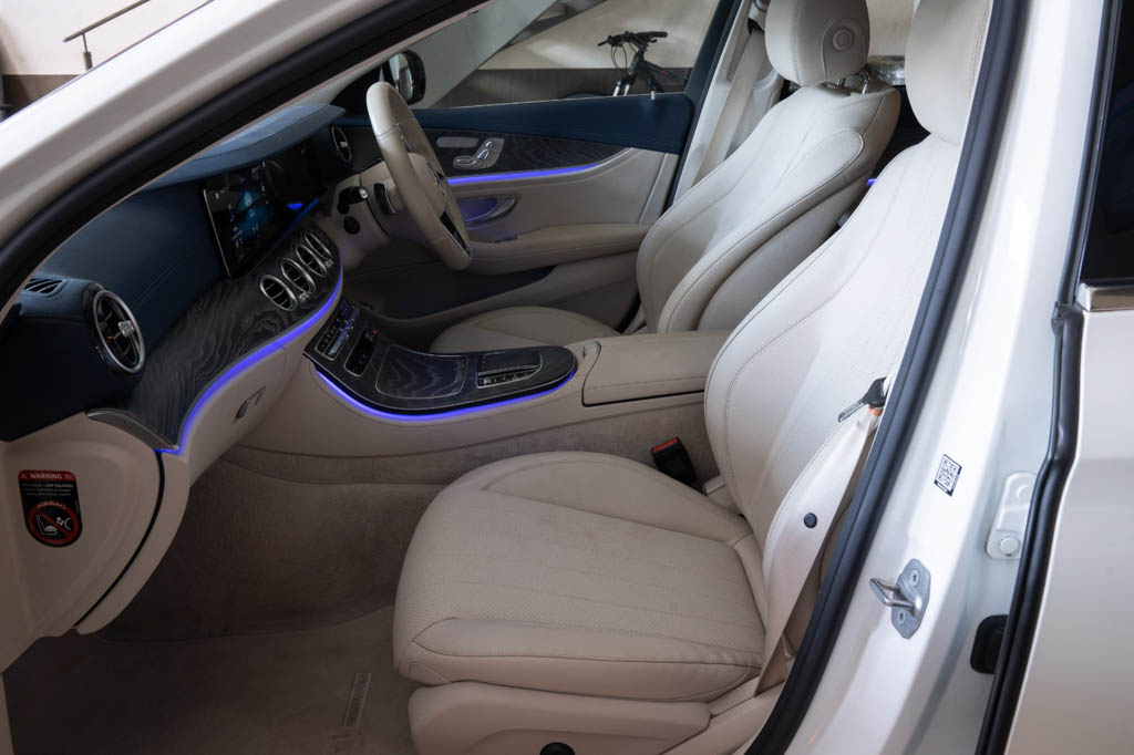 MERCEDES BENZ E350D AMG LINE