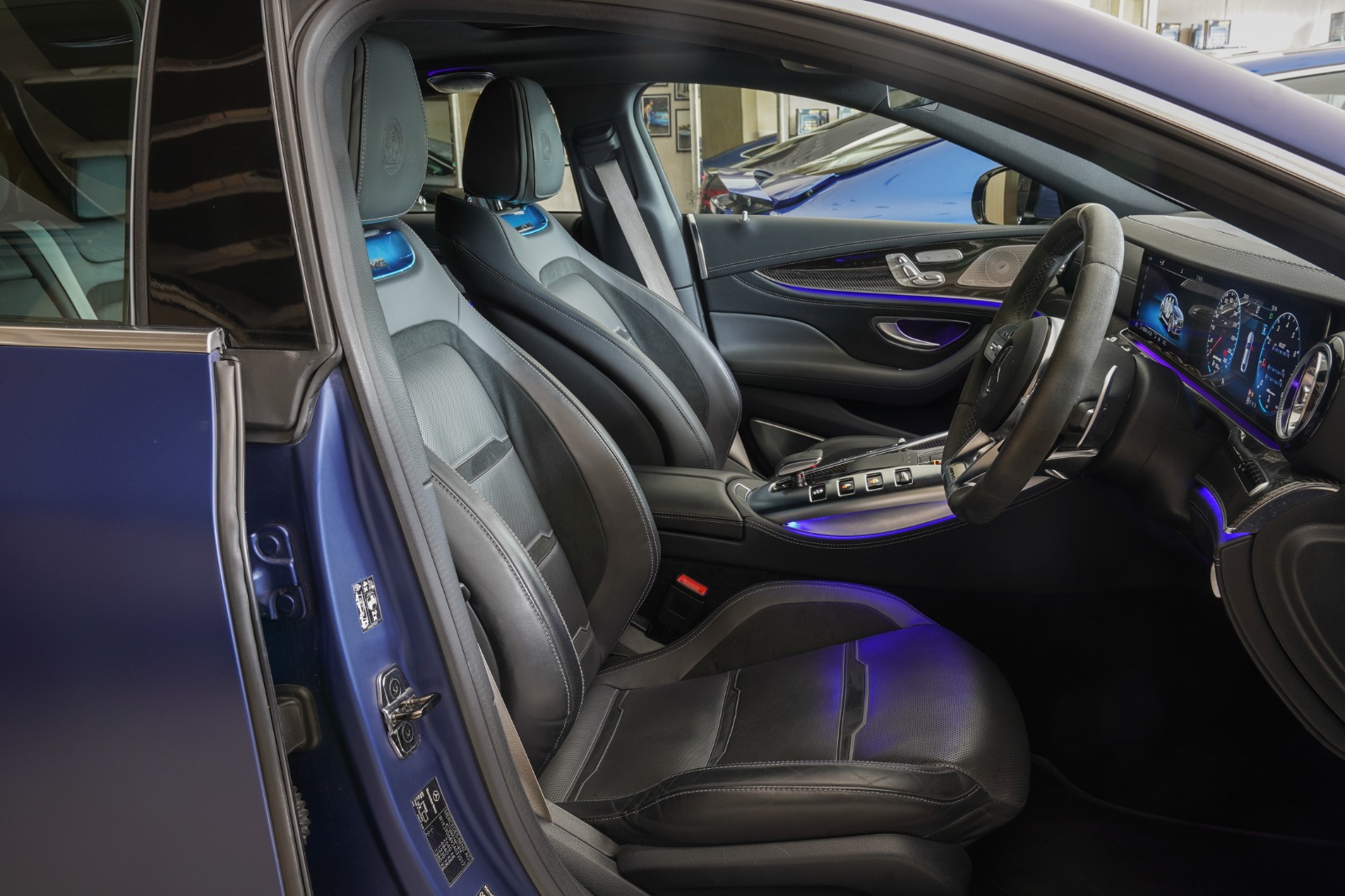 MERCEDES AMG GT63s 4matic+ 4door coupe