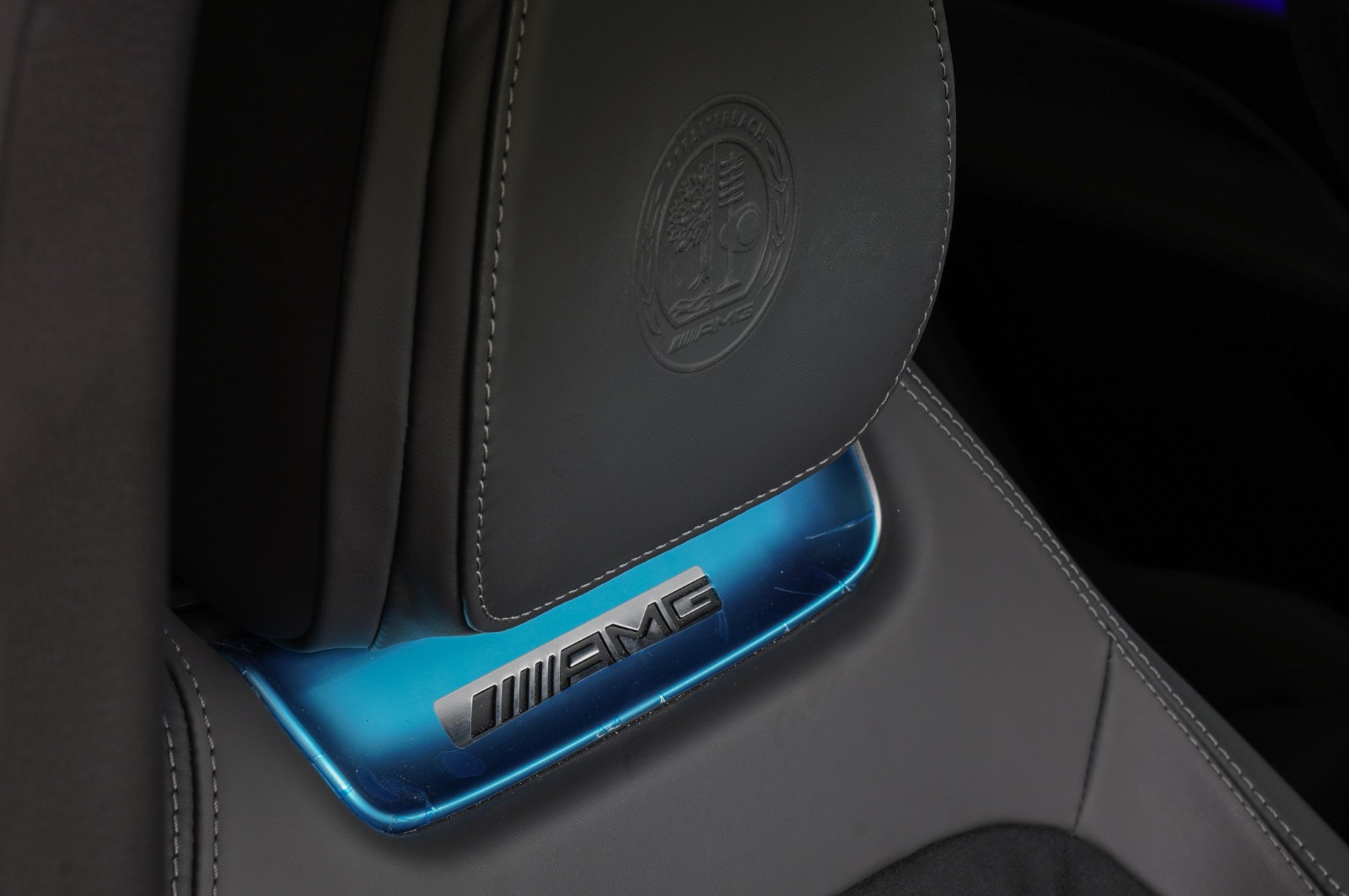 MERCEDES AMG GT63s 4matic+ 4door coupe