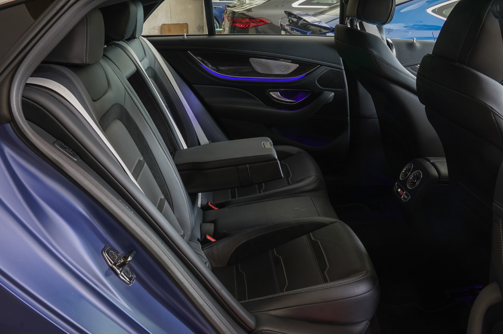 MERCEDES AMG GT63s 4matic+ 4door coupe