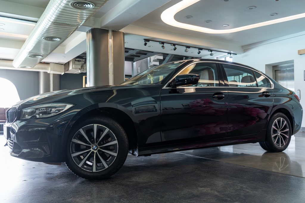 BMW 330LI GRAN LUXURY LINE