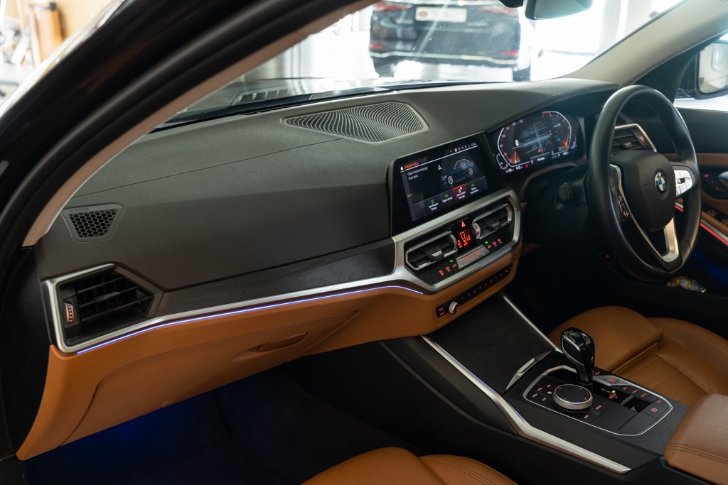 BMW 330LI GRAN LUXURY LINE