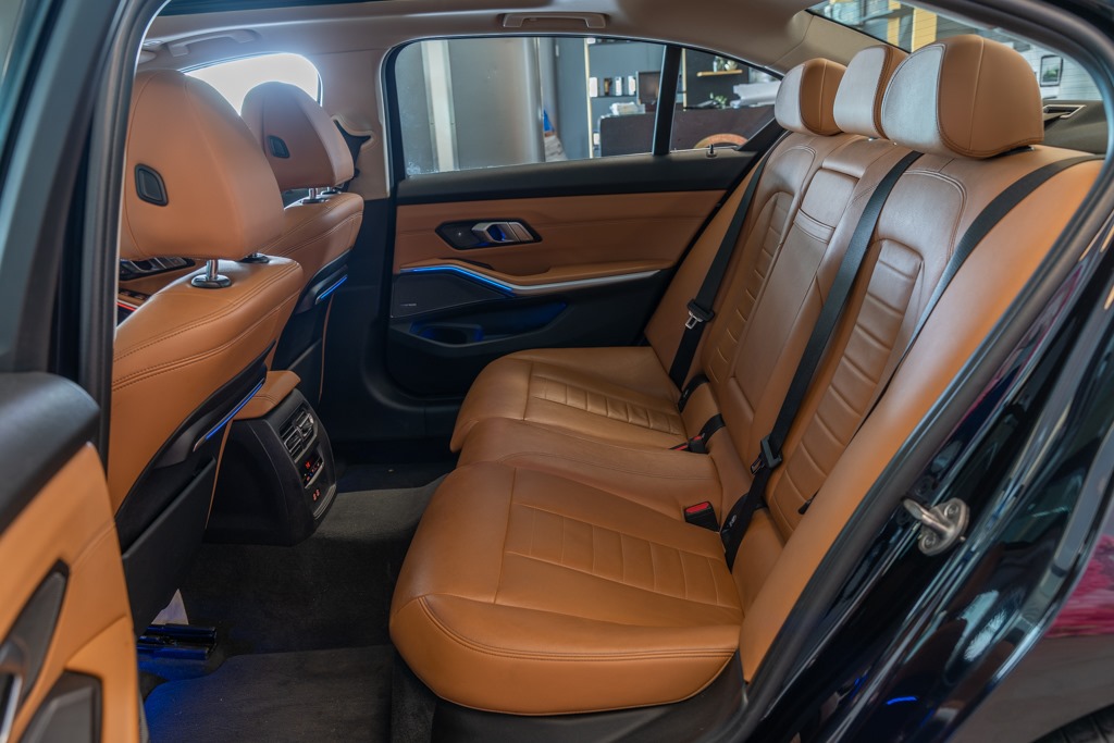 BMW 330LI GRAN LUXURY LINE