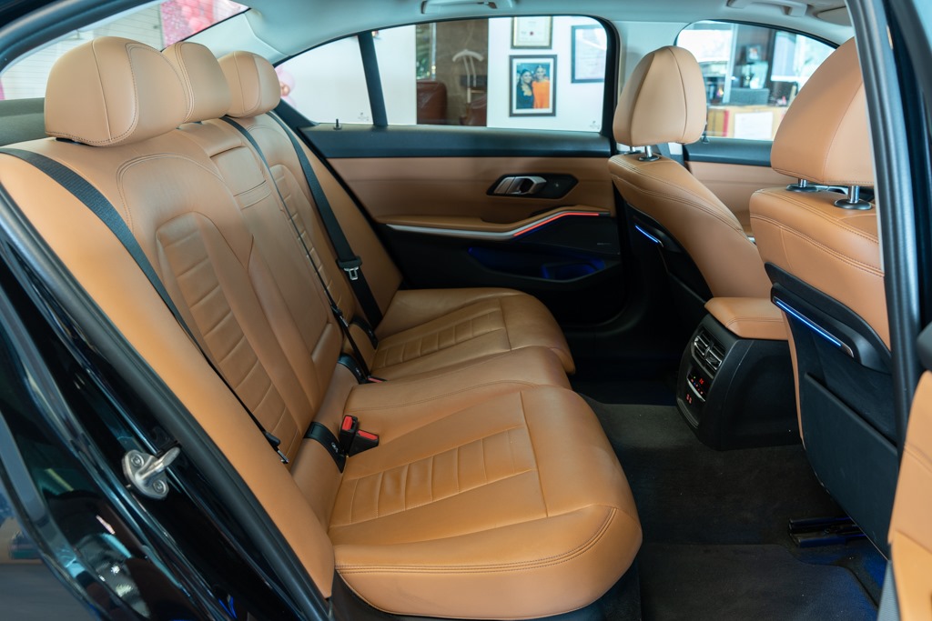 BMW 330LI GRAN LUXURY LINE