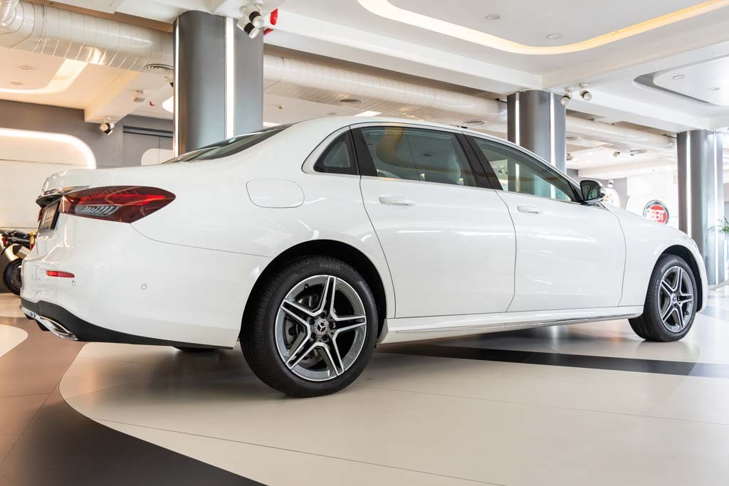 Mercedes Benz E200 Exclusive