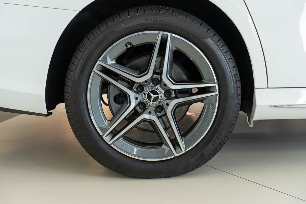 Mercedes Benz E200 Exclusive