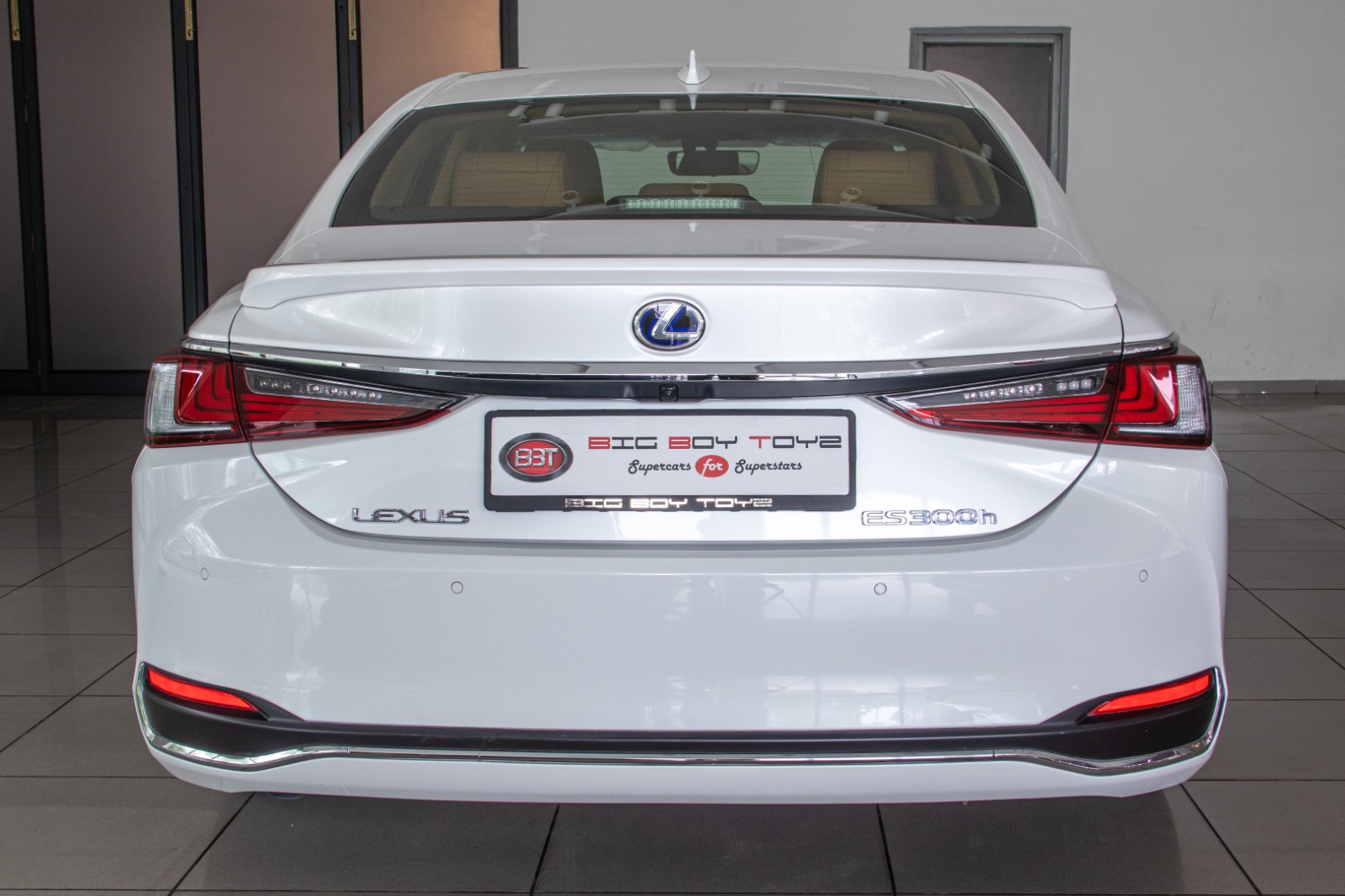 LEXUS ES300H LUXURY