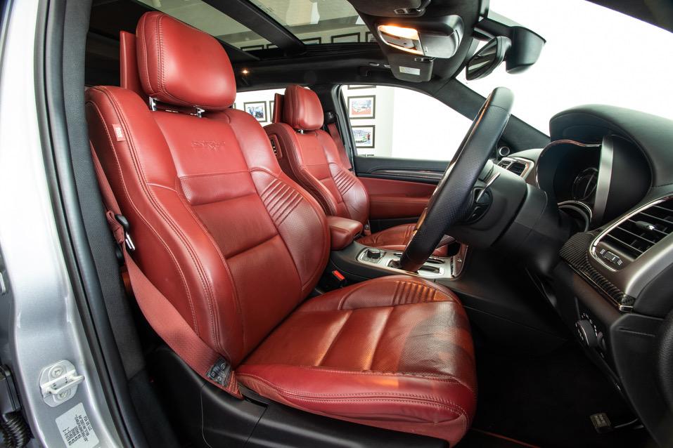 Jeep Grand Cherokee SRT