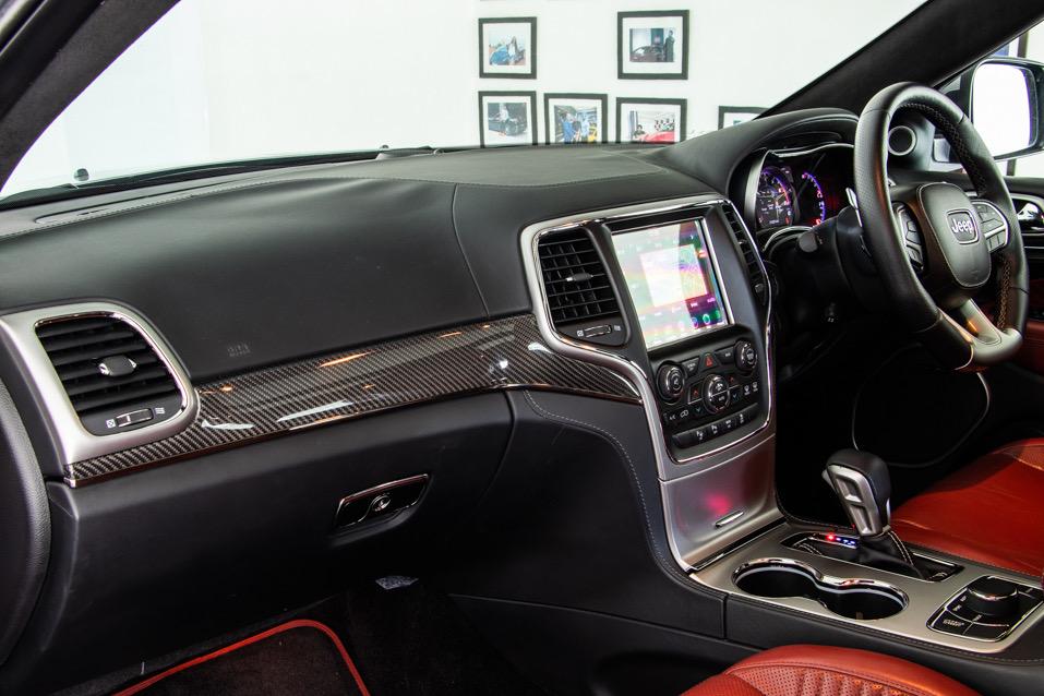 Jeep Grand Cherokee SRT