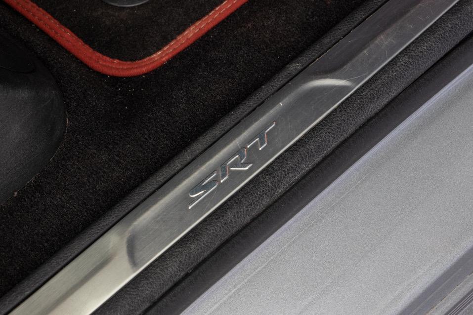 Jeep Grand Cherokee SRT