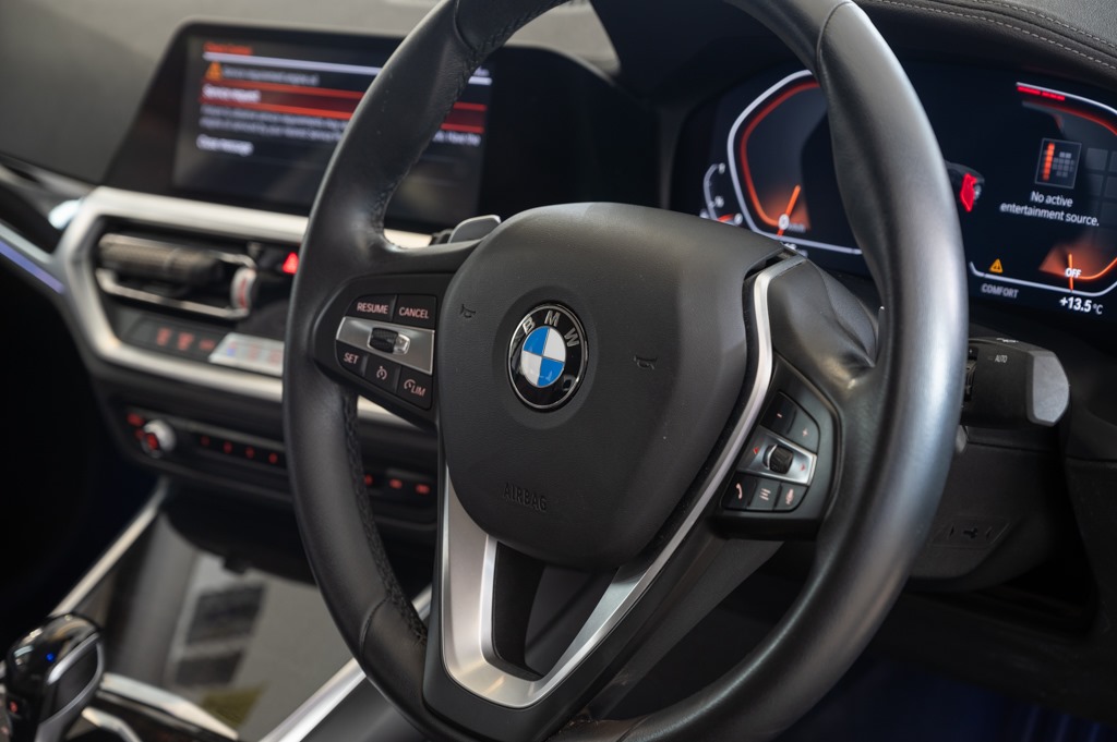 BMW 320d Luxury Line