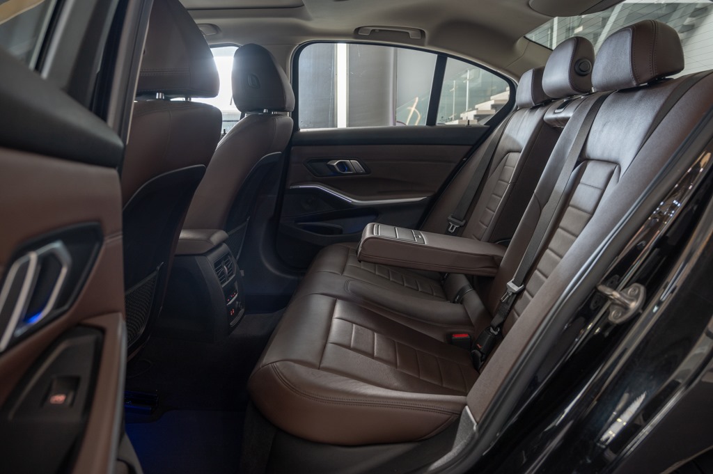 BMW 320d Luxury Line