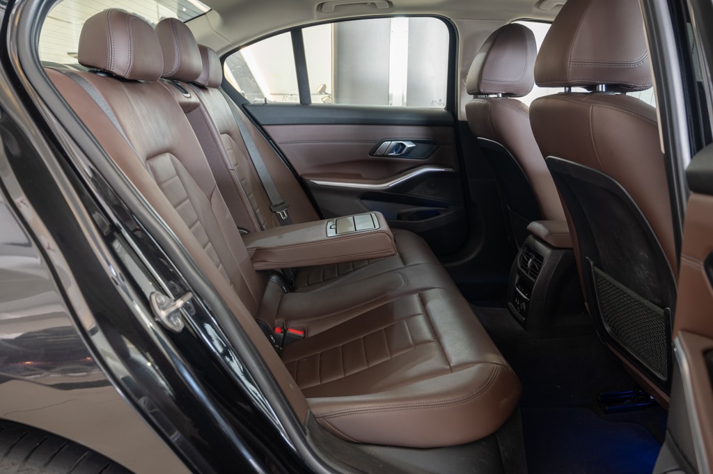 BMW 320d Luxury Line