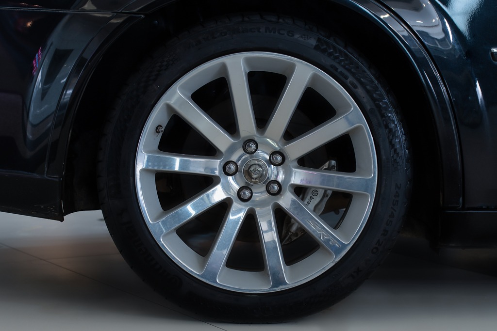 Chrysler 300C 6.1 SRT8