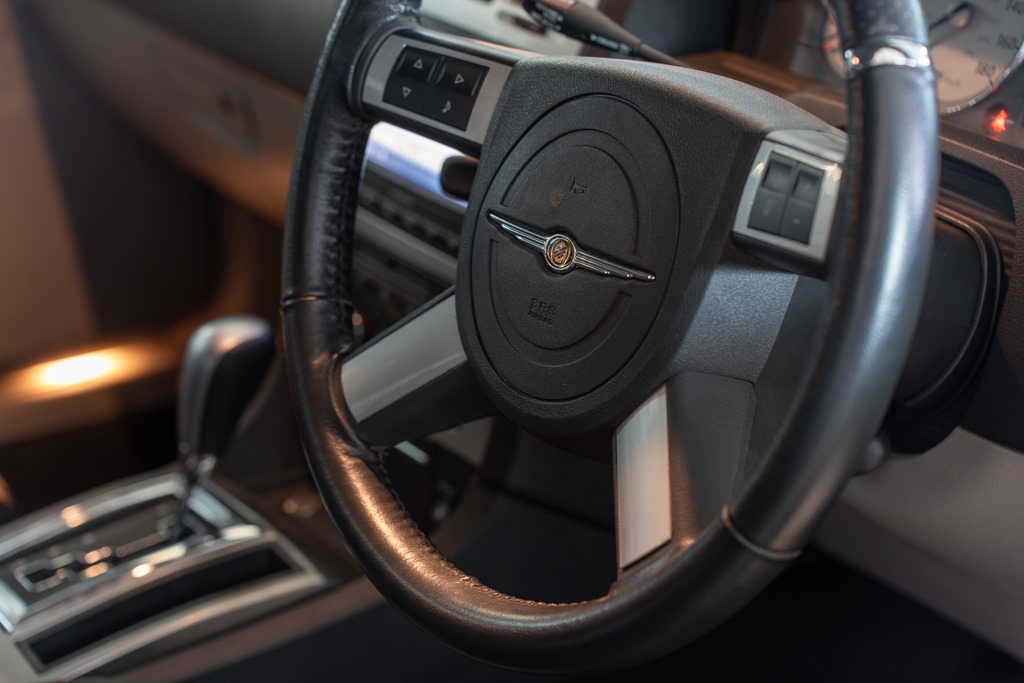 Chrysler 300C 6.1 SRT8