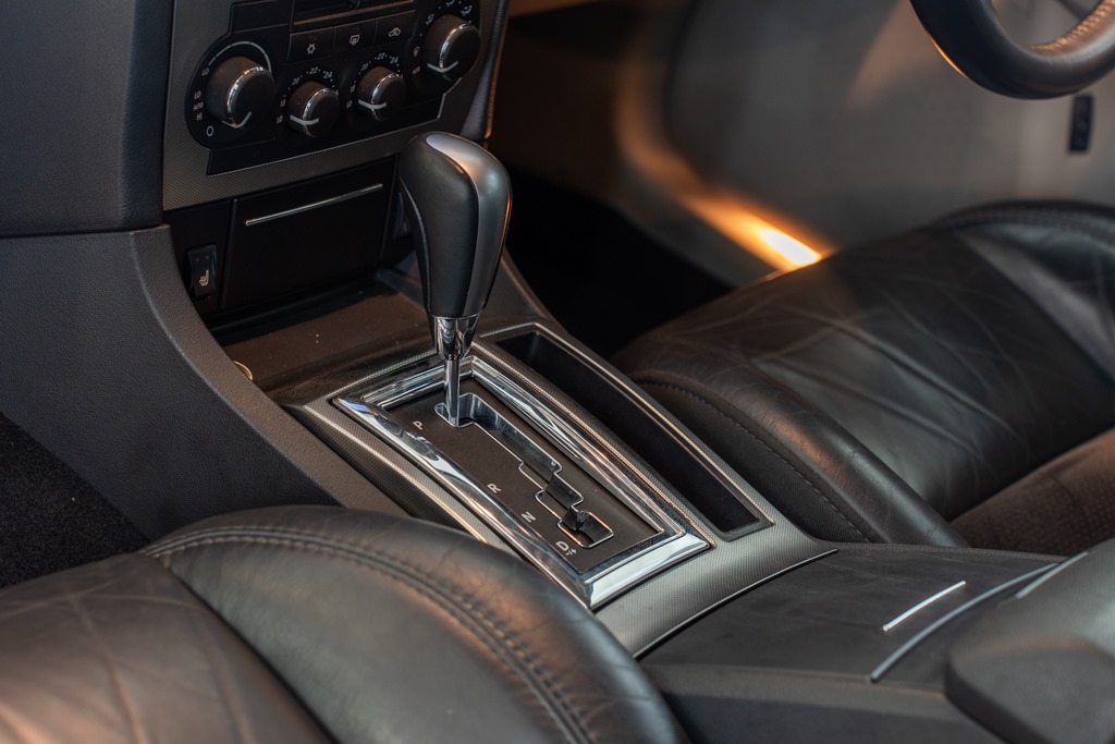 Chrysler 300C 6.1 SRT8