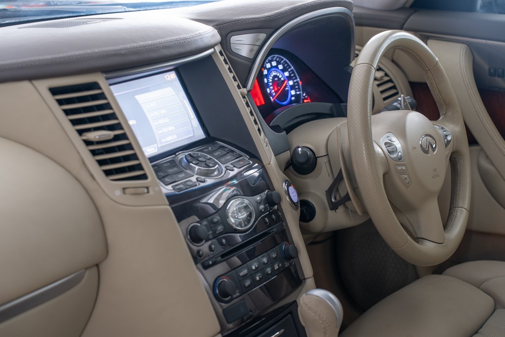 Infinity FX 50 S AWD