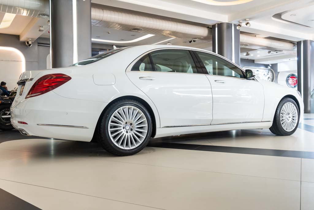 MERCEDES BENZ S400