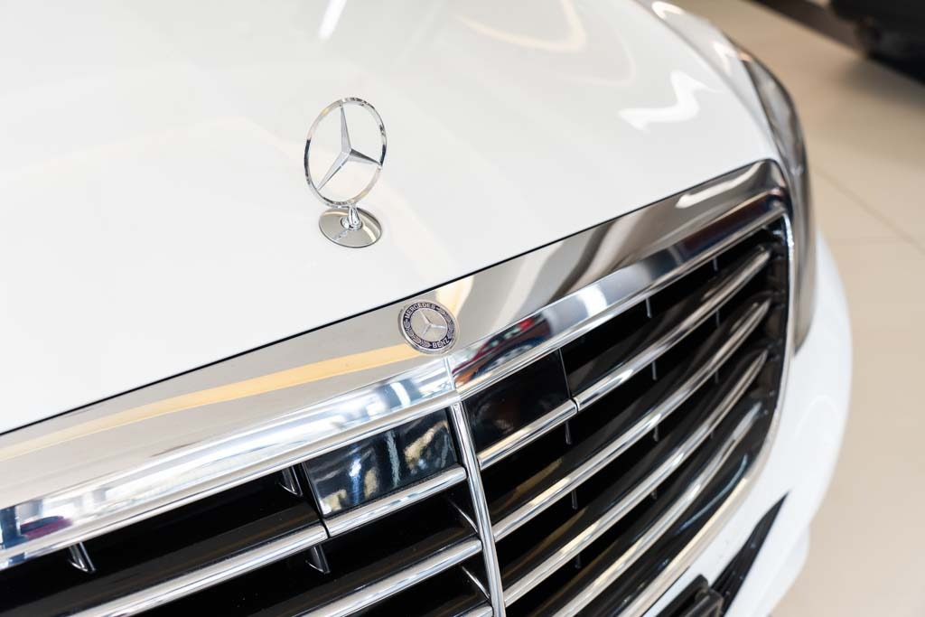 MERCEDES BENZ S400