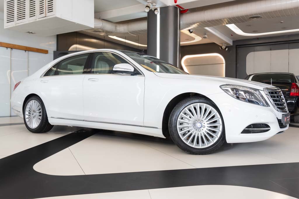 MERCEDES BENZ S400