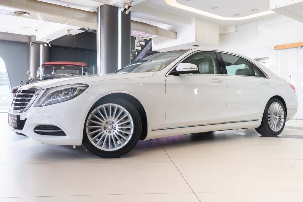 MERCEDES BENZ S400