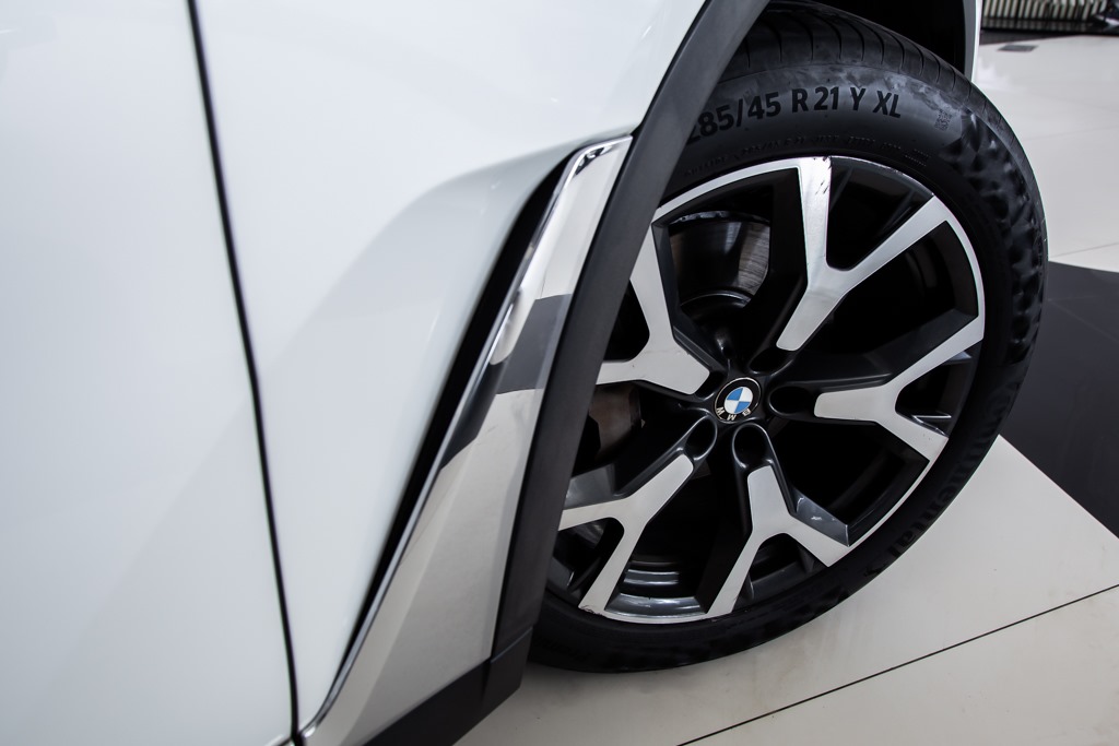 BMW X7 XDRIVE40I CBU