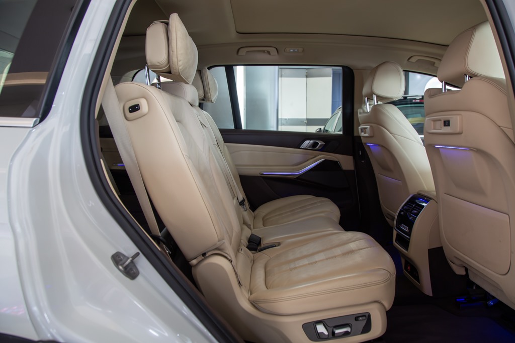 BMW X7 XDRIVE40I CBU