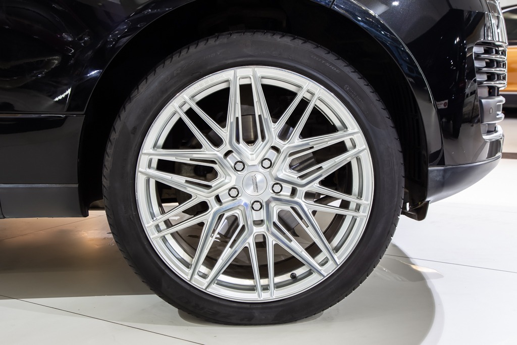 LAND ROVER RANGE ROVER VOGUE SE LWB