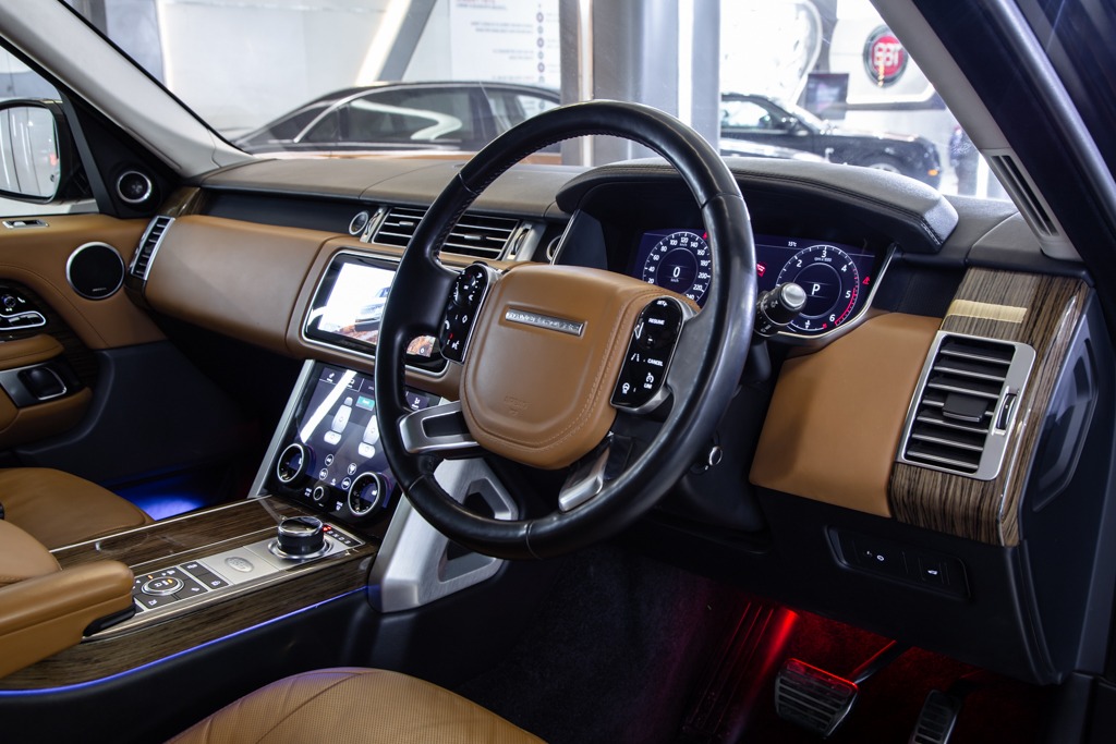 LAND ROVER RANGE ROVER VOGUE SE LWB