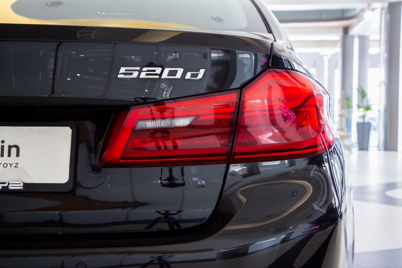 BMW 520D LUXURY LINE