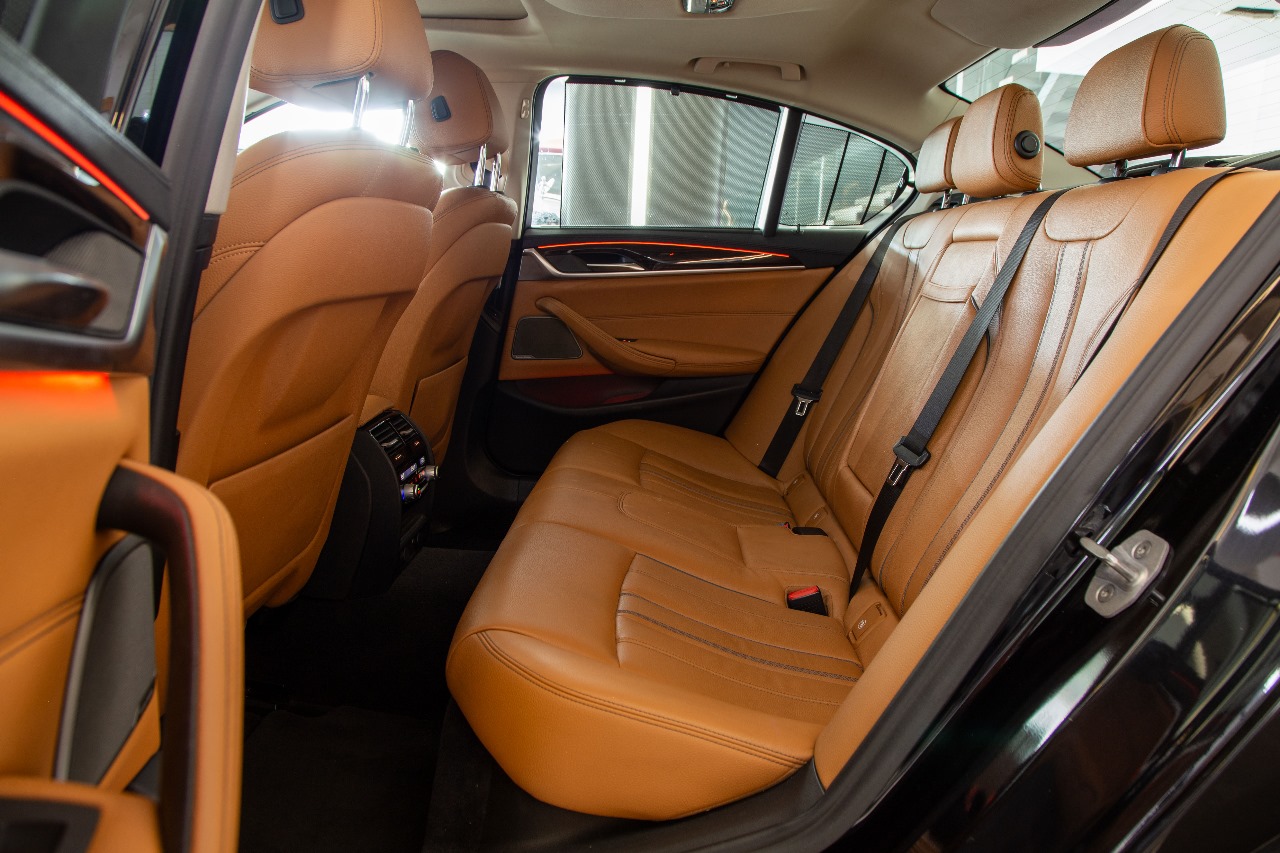 BMW 520D LUXURY LINE