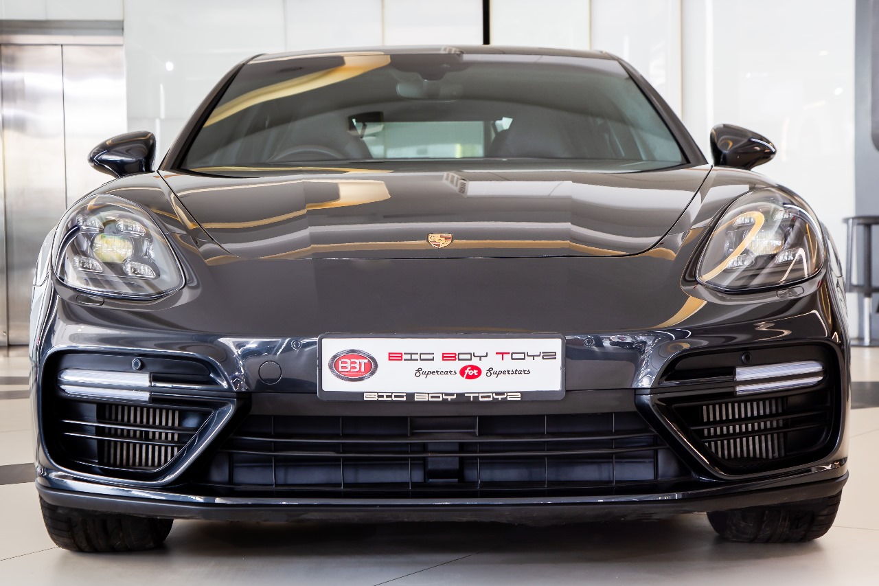 Porsche Panamera Turbo
