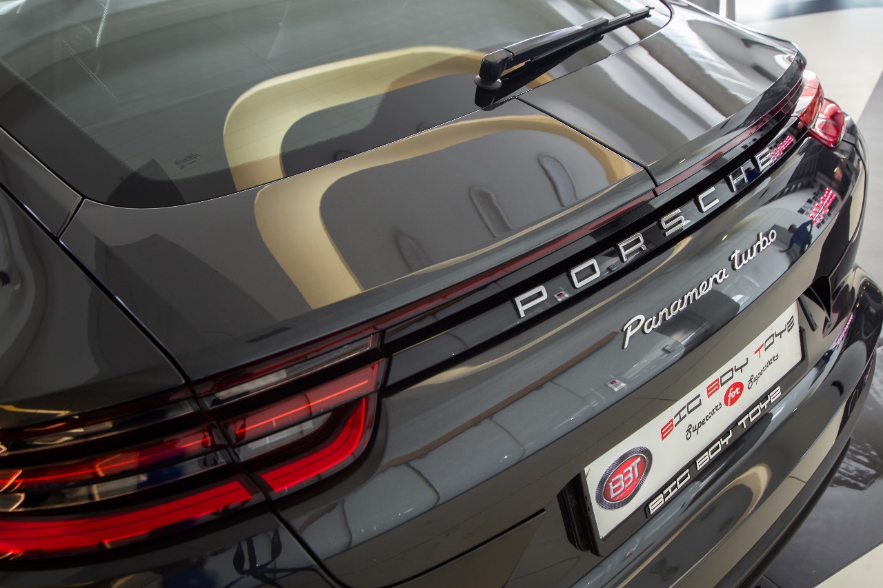 Porsche Panamera Turbo