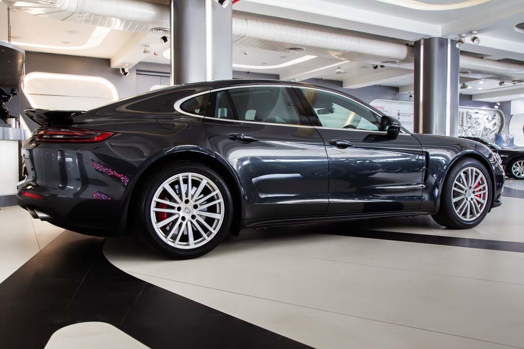 Porsche Panamera Turbo