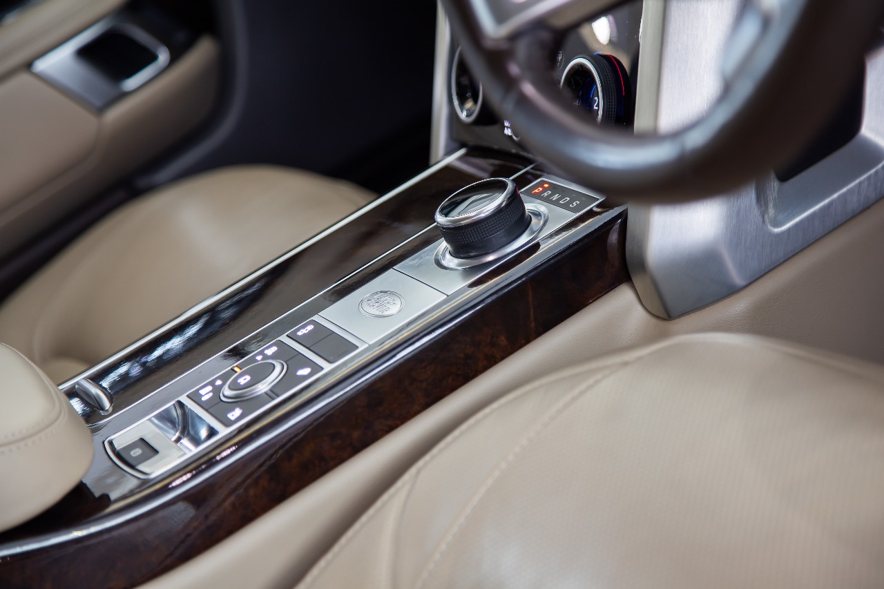 Land Rover Range Rover Vogue LWB