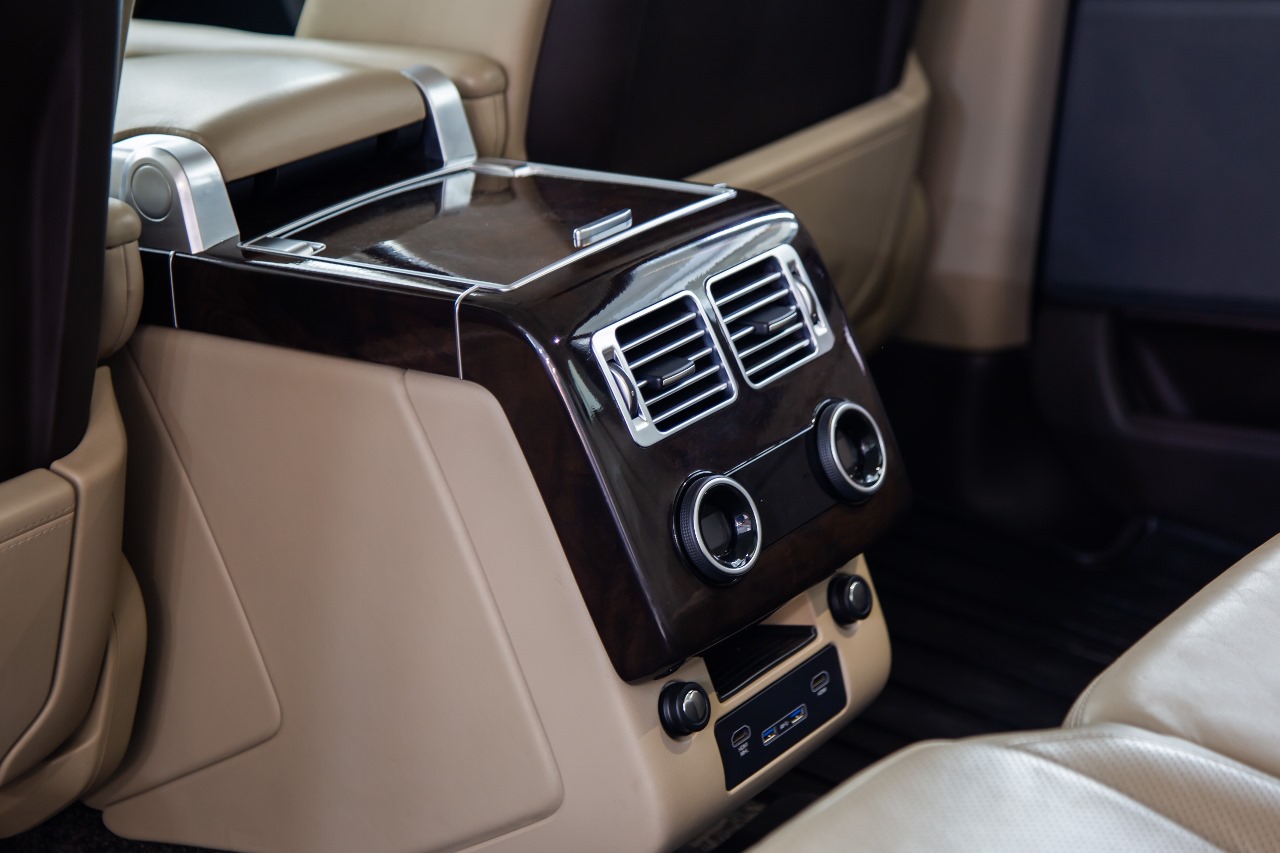 Land Rover Range Rover Vogue LWB