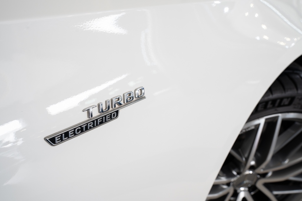 MERCEDES AMG C43 4MATIC